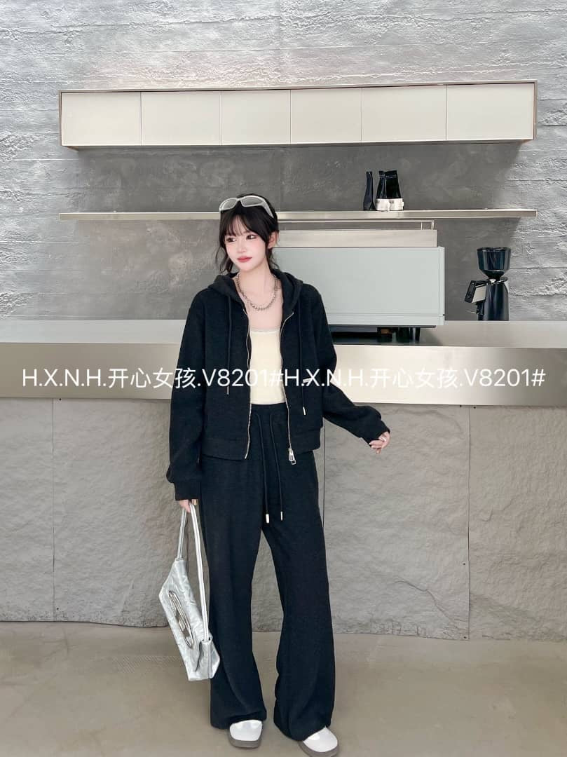 Zip-Up Fleece Hoodie : PRE-ORDER