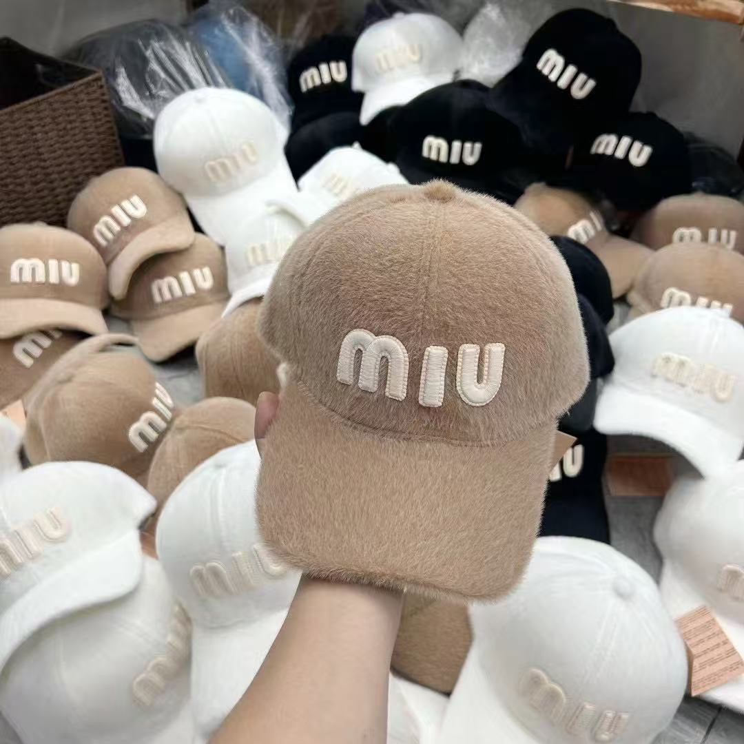 MIU Plush Baseball Cap : PRE-ORDER