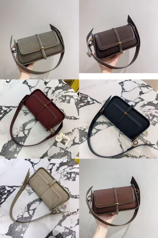 Classic Minimalist Crossbody Bag – Everyday Elegance, Effortless Style : PRE-ORDER